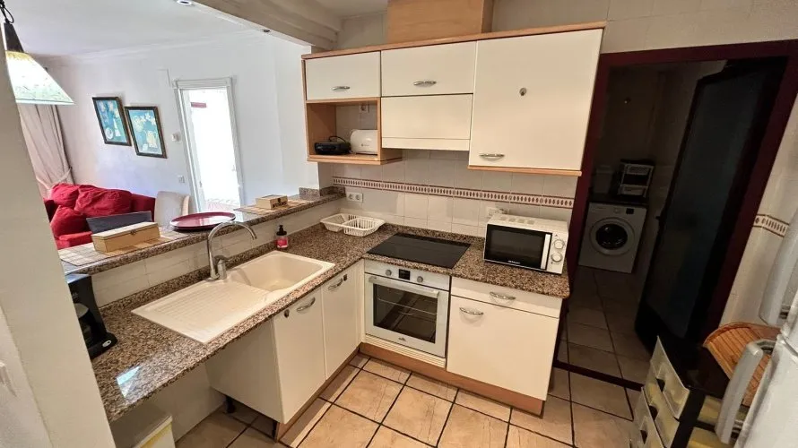 Apartamento de 80m² en Albir, España No. 435 № 5