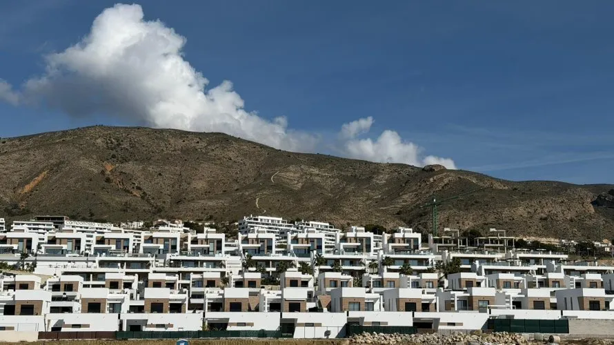 Villa de 5 dormitorios en Finestrat, España No. 704 № 18