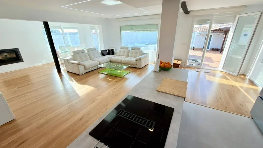 Apartamento de 3 dormitorios en El Campello, España No. 687 № 15