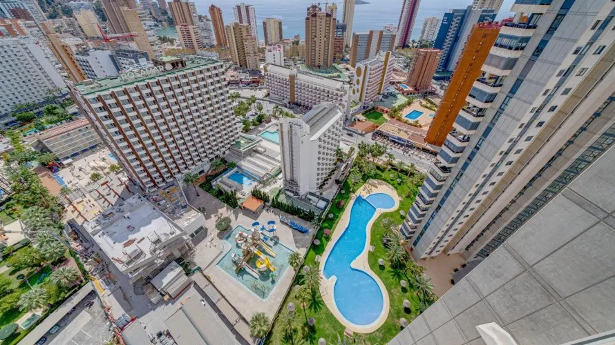 Apartamento de 1 dormitorio en Benidorm, España No. 298 № 20