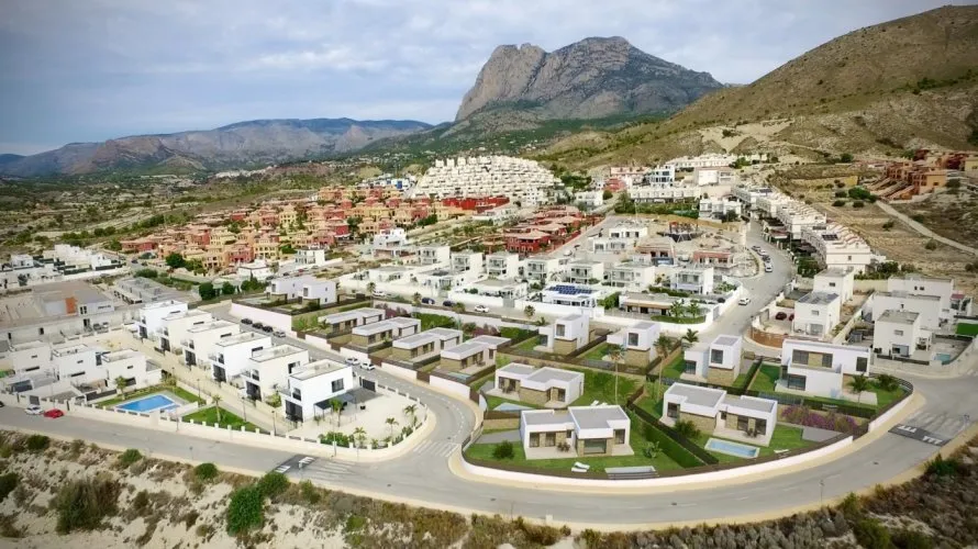 Apartamento de 3 dormitorios en Finestrat, España No. 248