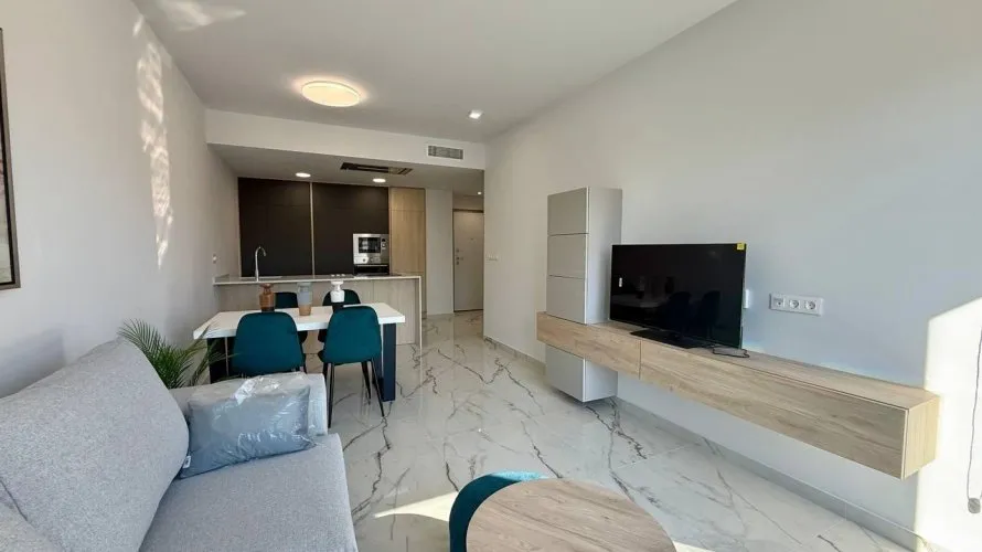 Ático de 2 dormitorios en Torrevieja, España No. 676 № 11