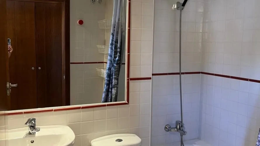 Apartamento de 2 dormitorios en Torrevieja, España No. 123 № 27