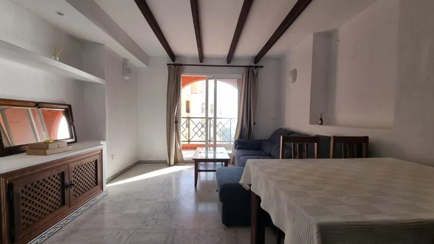 Apartamento de 2 dormitorios en Torrevieja, España No. 179 № 15