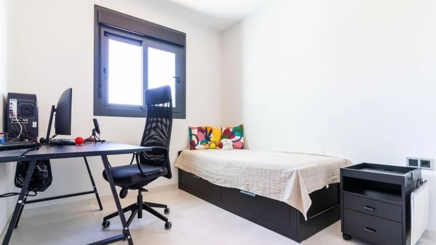 Apartamento de 3 dormitorios en Benidorm, España No. 608 № 7