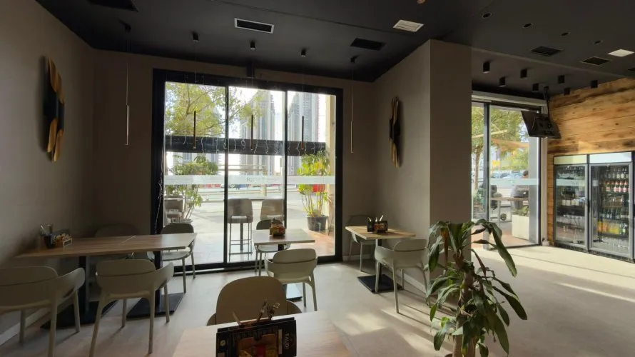 Propiedad comercial de 290m² en Benidorm, España No. 206 № 25