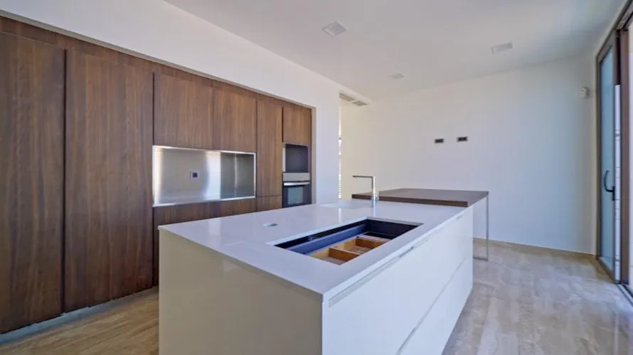 Apartamento de 4 dormitorios en Benidorm, España No. 345 № 23