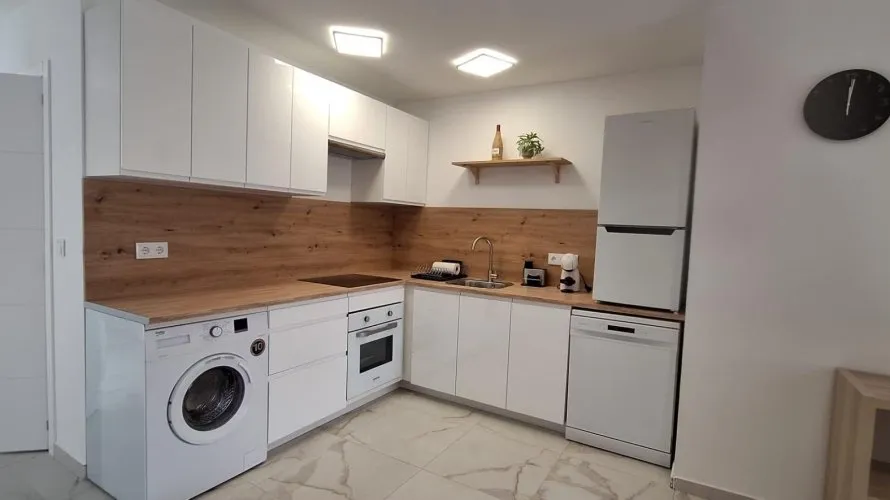 Apartamento de 1 dormitorio en Torrevieja, España No. 717 № 5