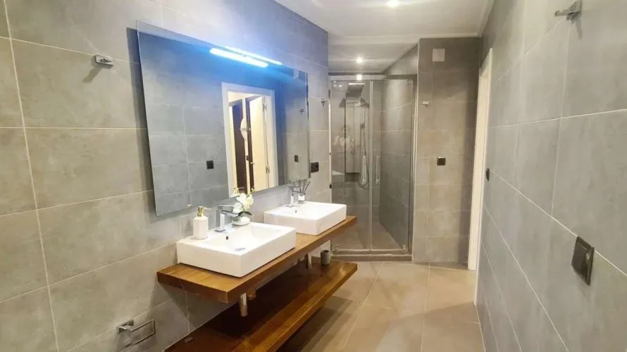 Villa de 5 dormitorios en Calpe, España No. 268 № 4