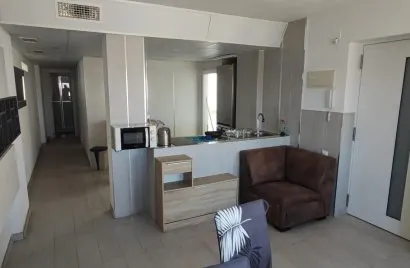 Apartamento de 2 dormitorios en Alicante, España No. 614
