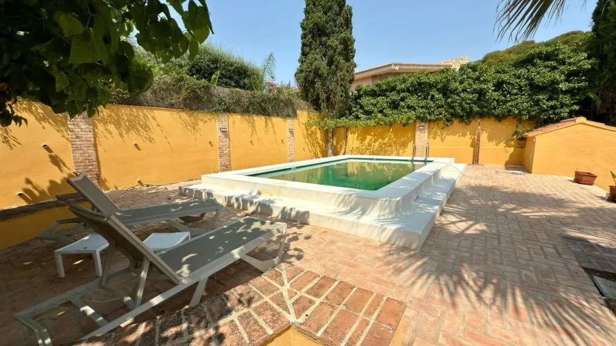 Apartamento de 6 dormitorios en Alicante, España No. 527 № 28