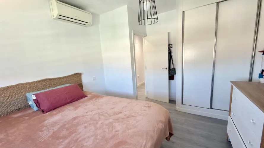 Apartamento de 2 dormitorios en Finestrat, España No. 787 № 5