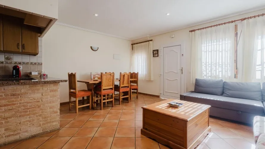 Bungalow de 75m² en Torrevieja, España No. 653 № 4