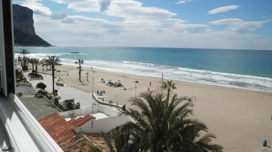Apartamento de 140m² en Calpe, España No. 638