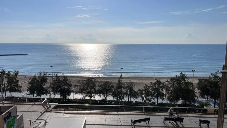 Apartamento de 1 dormitorio en Alicante, España No. 618 № 4