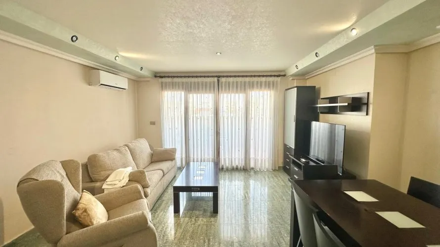 Ático de 2 dormitorios en Torrevieja, España No. 660 № 4