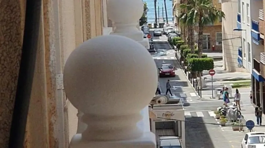 Apartamento de 2 dormitorios en Torrevieja, España No. 767 № 9