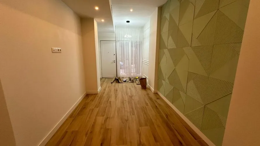 Apartamento de 4 dormitorios en Alicante, España No. 405 № 16
