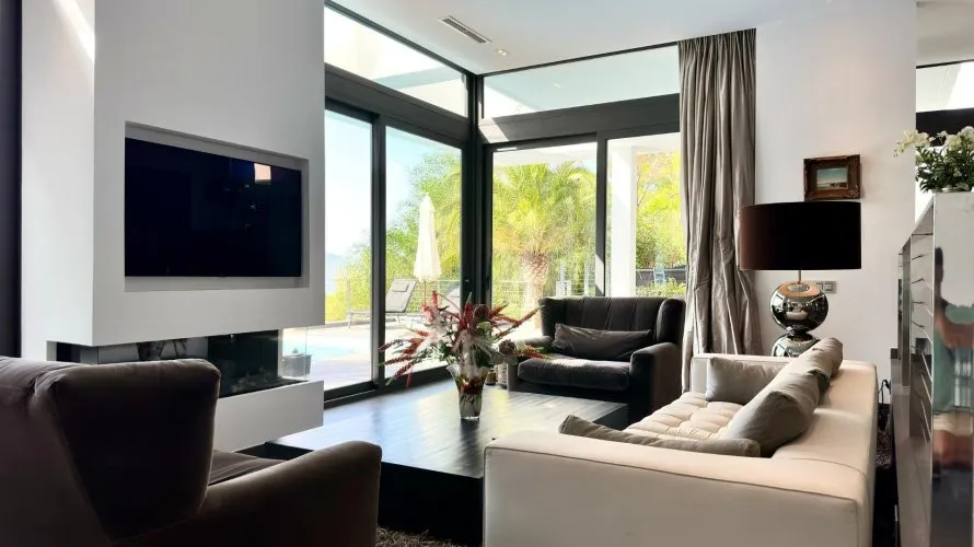 Villa de 4 dormitorios en Altea, España No. 423 № 28
