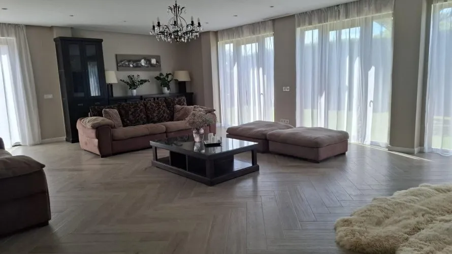Villa de 4 dormitorios en Finestrat, España No. 211 № 16