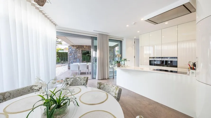 Villa de 3 dormitorios en Finestrat, España No. 540 № 14