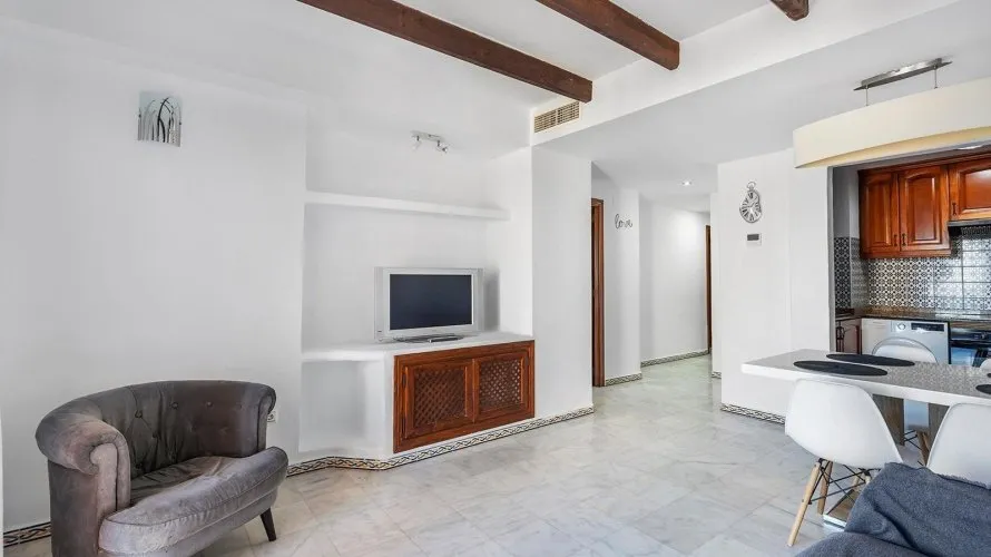 Apartamento de 2 dormitorios en Torrevieja, España No. 736 № 8