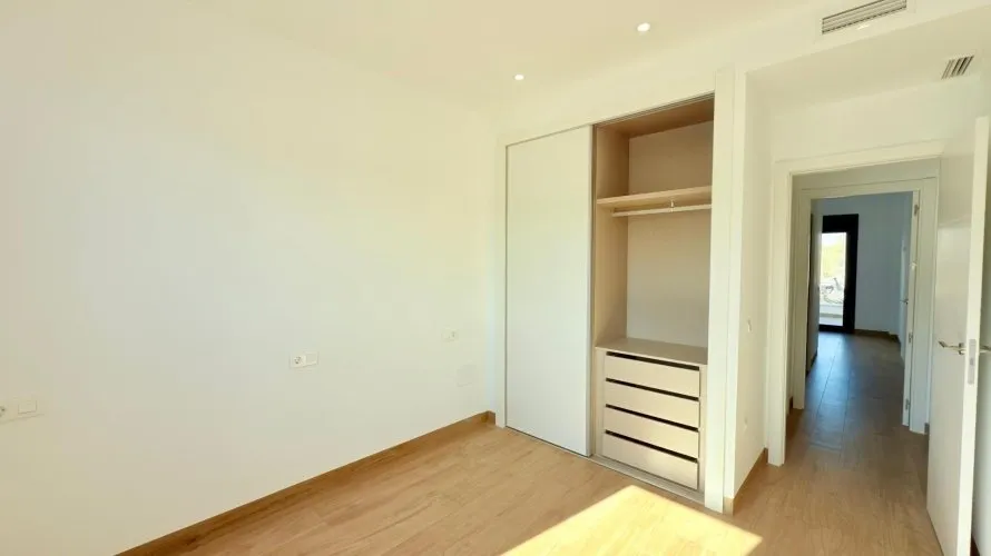 Apartamento de 2 dormitorios en Finestrat, España No. 105 № 13