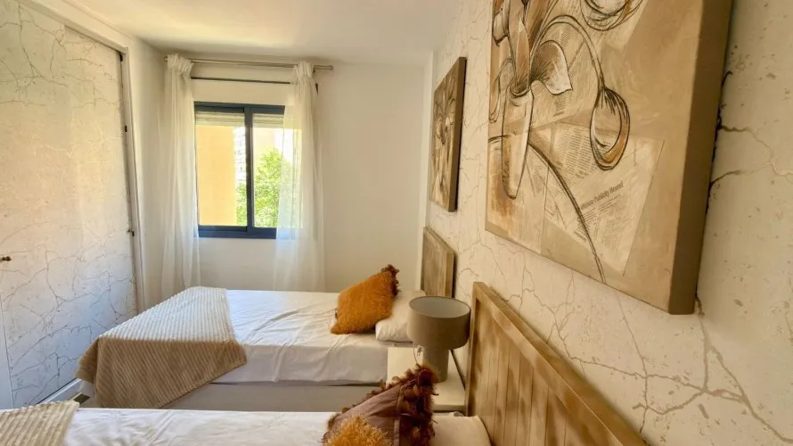 Apartamento de 2 dormitorios en Villajoyosa, España No. 758 № 12