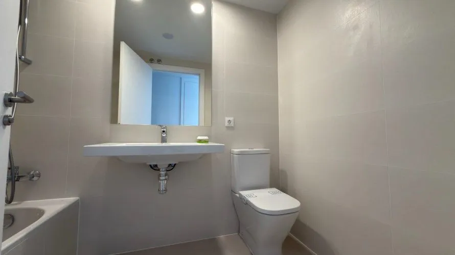 Apartamento de 3 dormitorios en Alicante, España No. 772 № 7