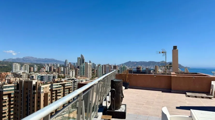 Apartamento de 2 dormitorios en Finestrat, España No. 787 № 22