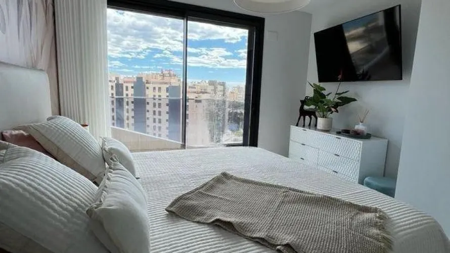Ático de 3 dormitorios en Alicante, España No. 648 № 18
