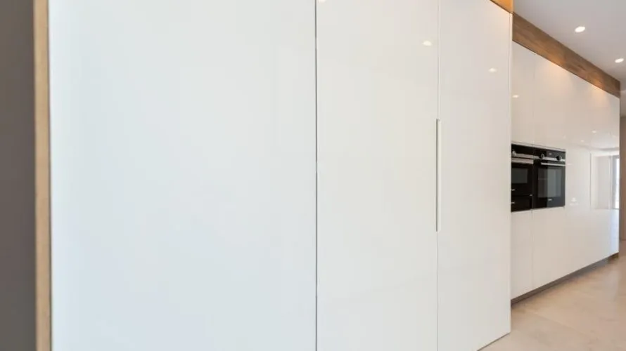 Apartamento de 4 dormitorios en Benidorm, España No. 259 № 15