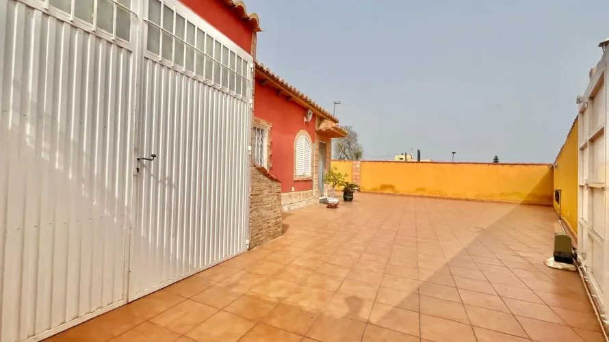 Apartamento de 2 dormitorios en Torrevieja, España No. 723 № 3
