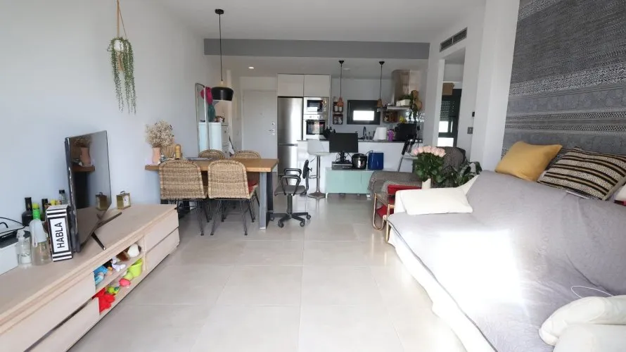 Bungalow de 2 dormitorios en Pilar de la Horadada, España No. 607 № 7