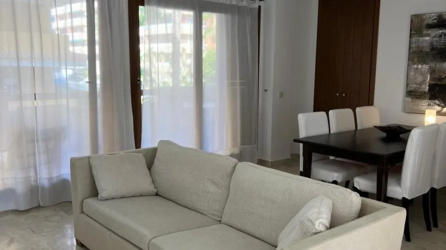 Apartamento de 2 dormitorios en Torrevieja, España No. 123 № 10