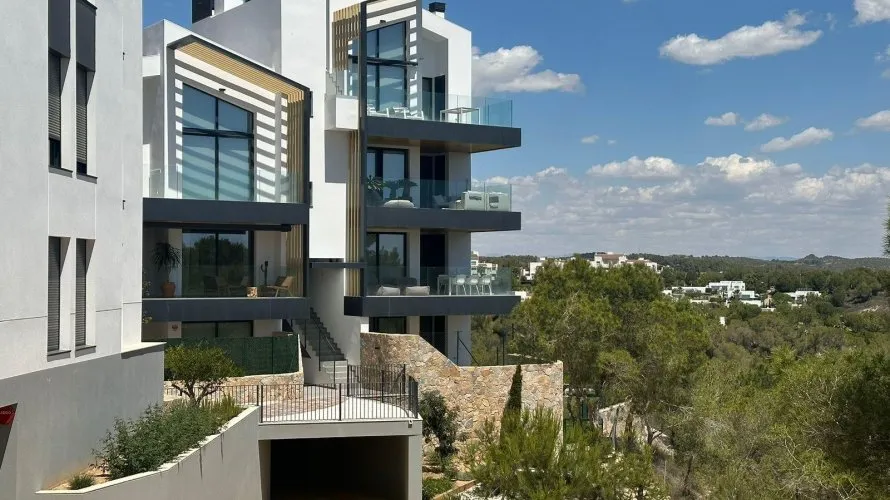 Apartamento de 2 dormitorios en Orihuela, España No. 94