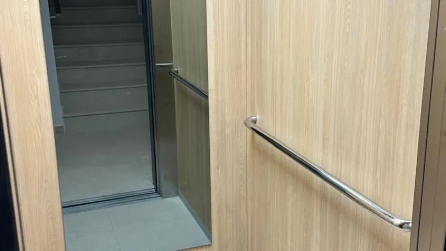 Apartamento de 2 dormitorios en Guardamar del Segura, España No. 461 № 2