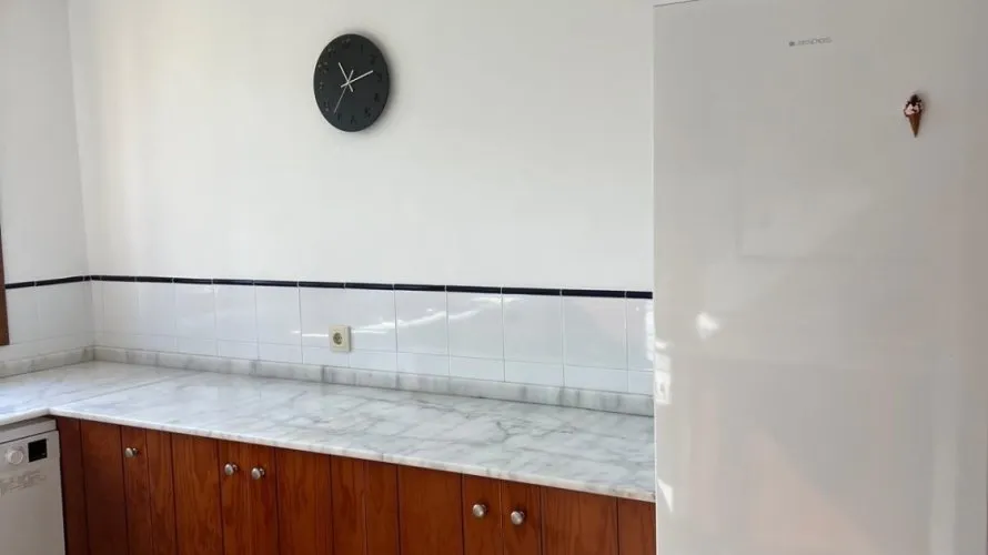 Apartamento de 2 dormitorios en Torrevieja, España No. 123 № 13
