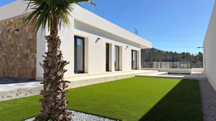 Villa de 3 dormitorios en Finestrat, España No. 135 № 7