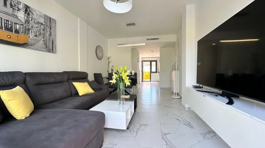 Ático de 1 dormitorio en Finestrat, España No. 408