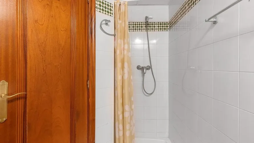 Apartamento de 2 dormitorios en Torrevieja, España No. 796 № 7