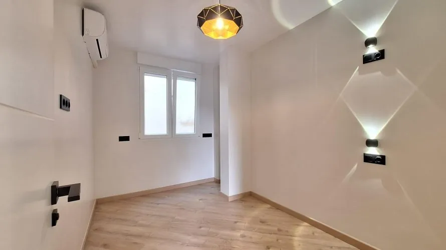 Apartamento de 1 dormitorio en Torrevieja, España No. 697 № 9