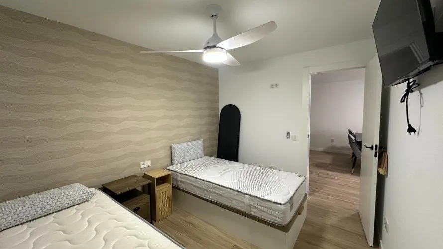 Apartamento de 3 dormitorios en Alicante, España No. 741 № 11