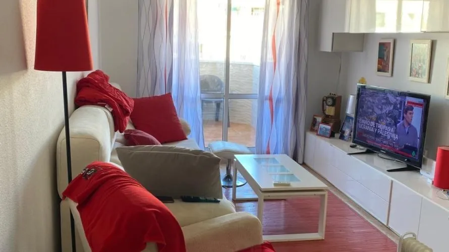 Ático de 3 dormitorios en Torrevieja, España No. 738