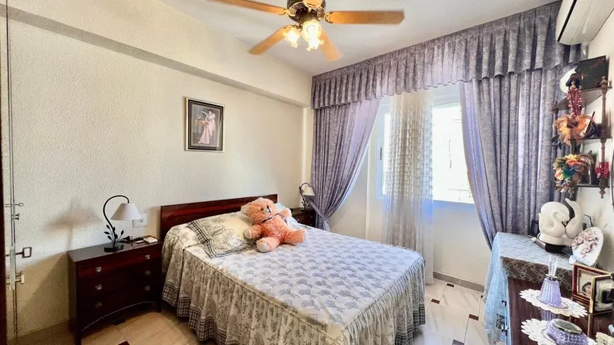 Apartamento de 1 dormitorio en Santa Pola, España No. 680 № 18