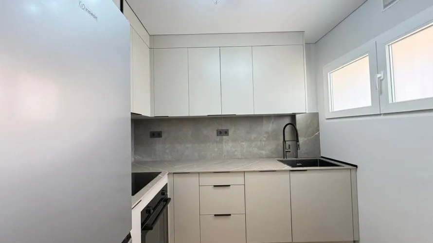 Apartamento de 3 dormitorios en Torrevieja, España No. 733 № 18
