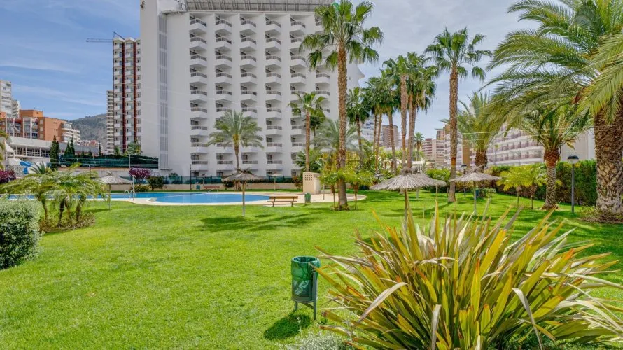 Apartamento de 1 dormitorio en Benidorm, España No. 298 № 24