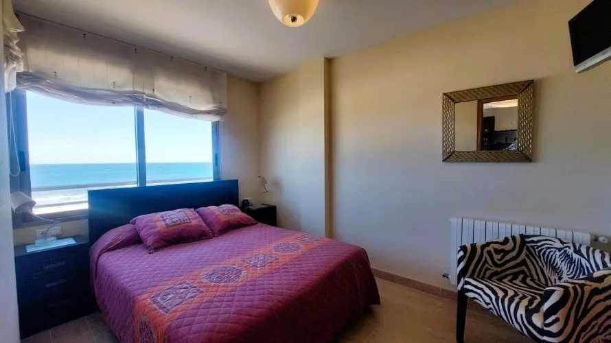 Apartamento de 4 dormitorios en Torrevieja, España No. 399 № 14