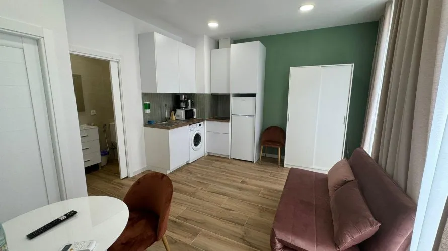 Propiedad comercial de 9 dormitorios en Alicante, España No. 409 № 6