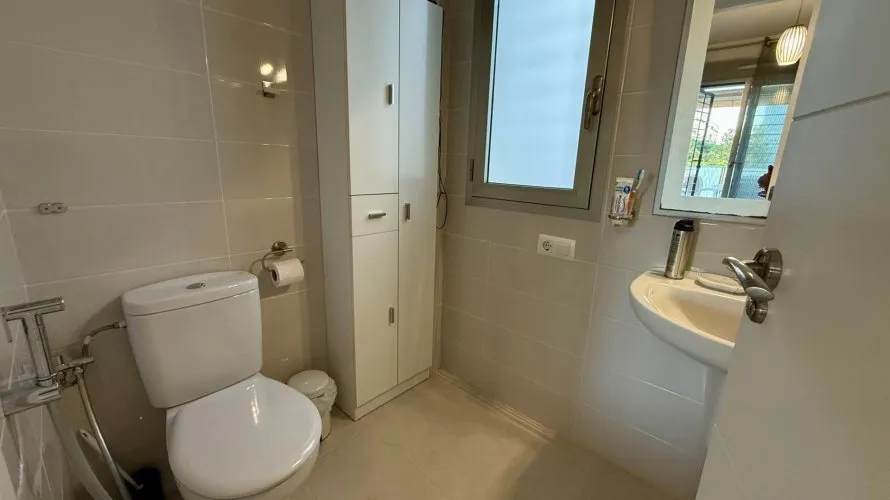 Apartamento de 3 dormitorios en Torrevieja, España No. 133 № 21